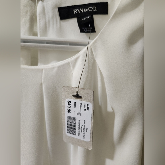 RW&CO blouse tank top - Picture 5 of 5